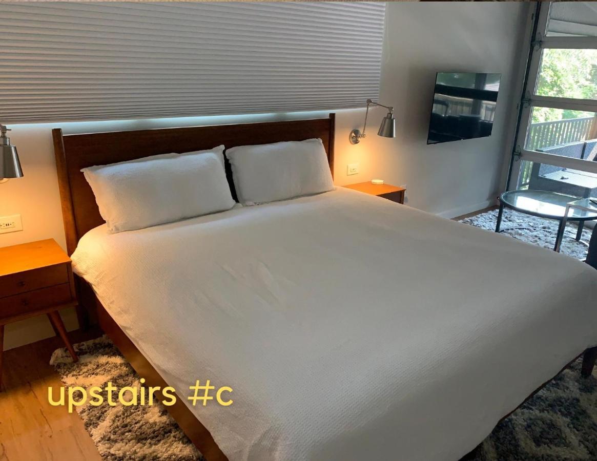 Normalbnb - 2 Blocks From Restaurants, Bars, Hospital Athens Luaran gambar